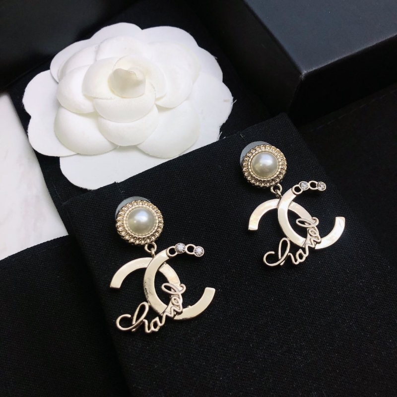 Ch**el earrings
